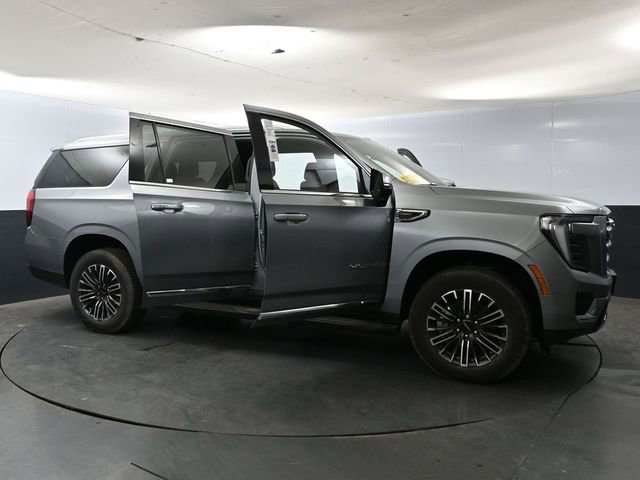 Used 2025 GMC Yukon XL Elevation image 56