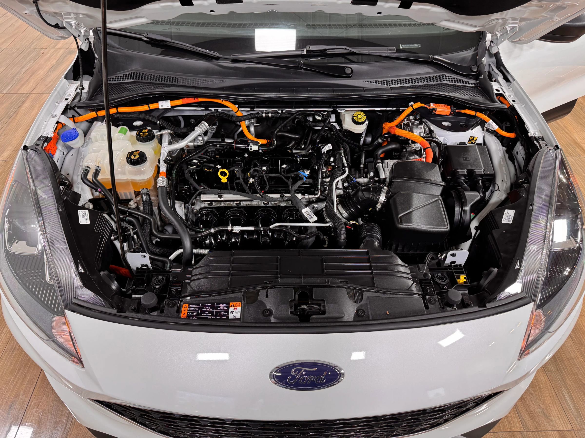 Used 2022 Ford Escape SE w/ Cold Weather Package image 11