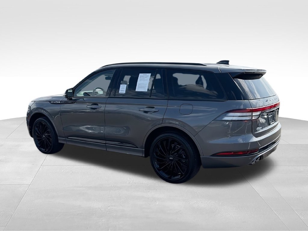Used 2025 Lincoln Aviator Reserve w/ Equipment Group 201A AWD/4WD image 6