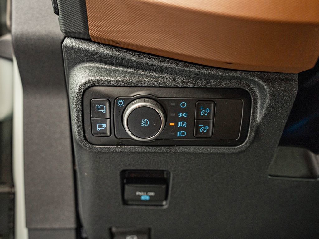 Used 2024 Ford Bronco Outer Banks image 20