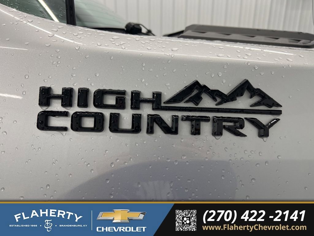 Used 2023 Chevrolet Silverado 2500 High Country image 18