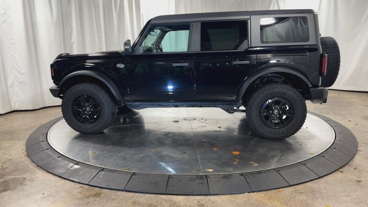 Used 2023 Ford Bronco Wildtrak image 7