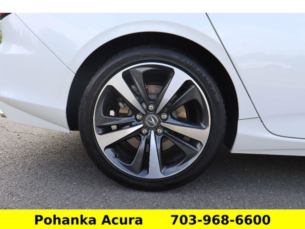 Certified 2025 Acura TLX w/ Technology Package image 30