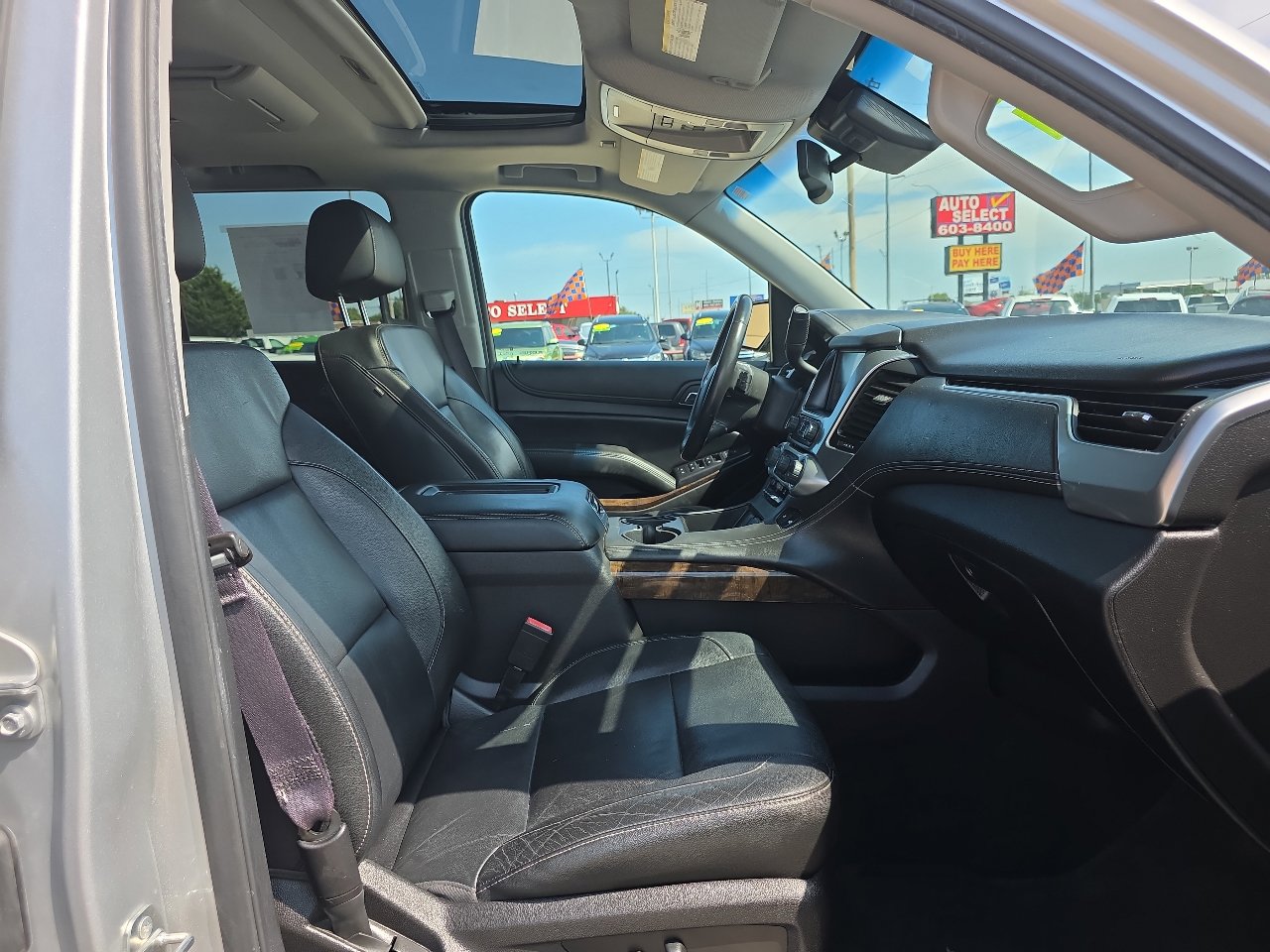 Used 2016 Chevrolet Tahoe LT w/ Luxury Package image 20