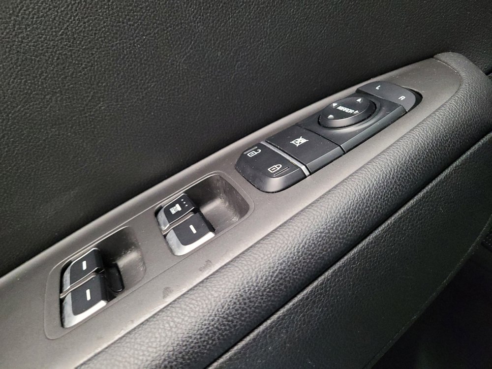 Used 2018 Kia Optima S FWD image 27