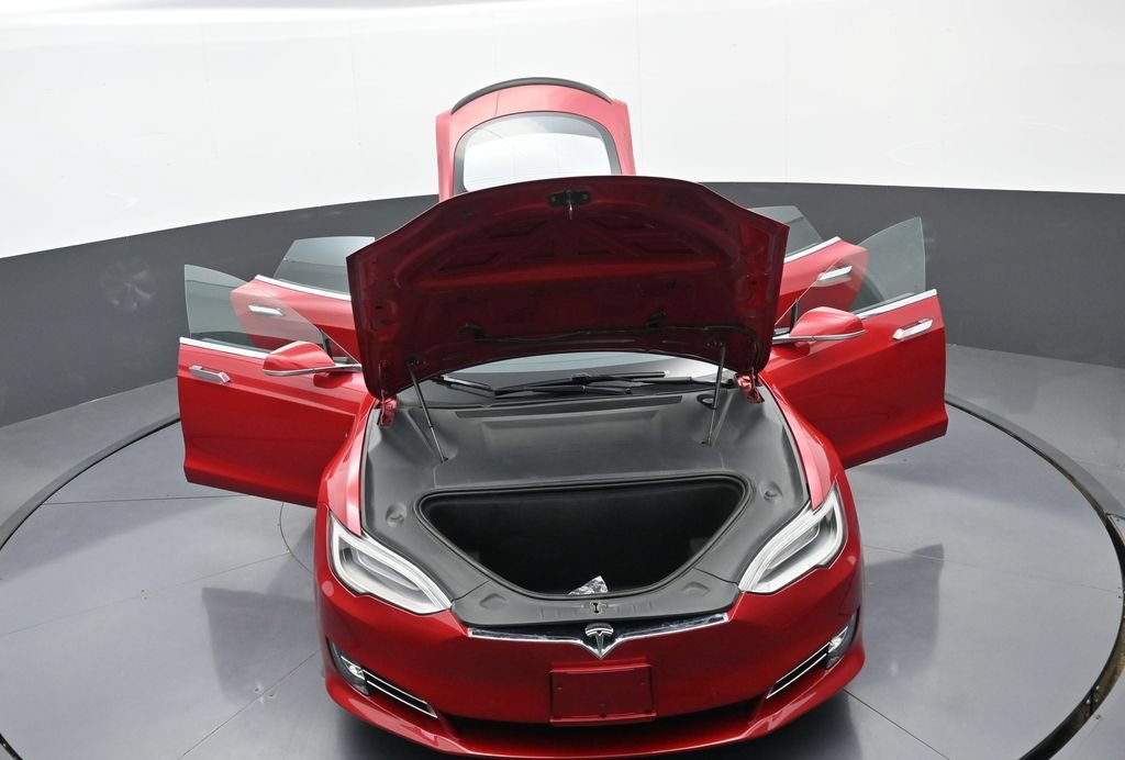 Used 2021 Tesla Model S Performance AWD/4WD image 38