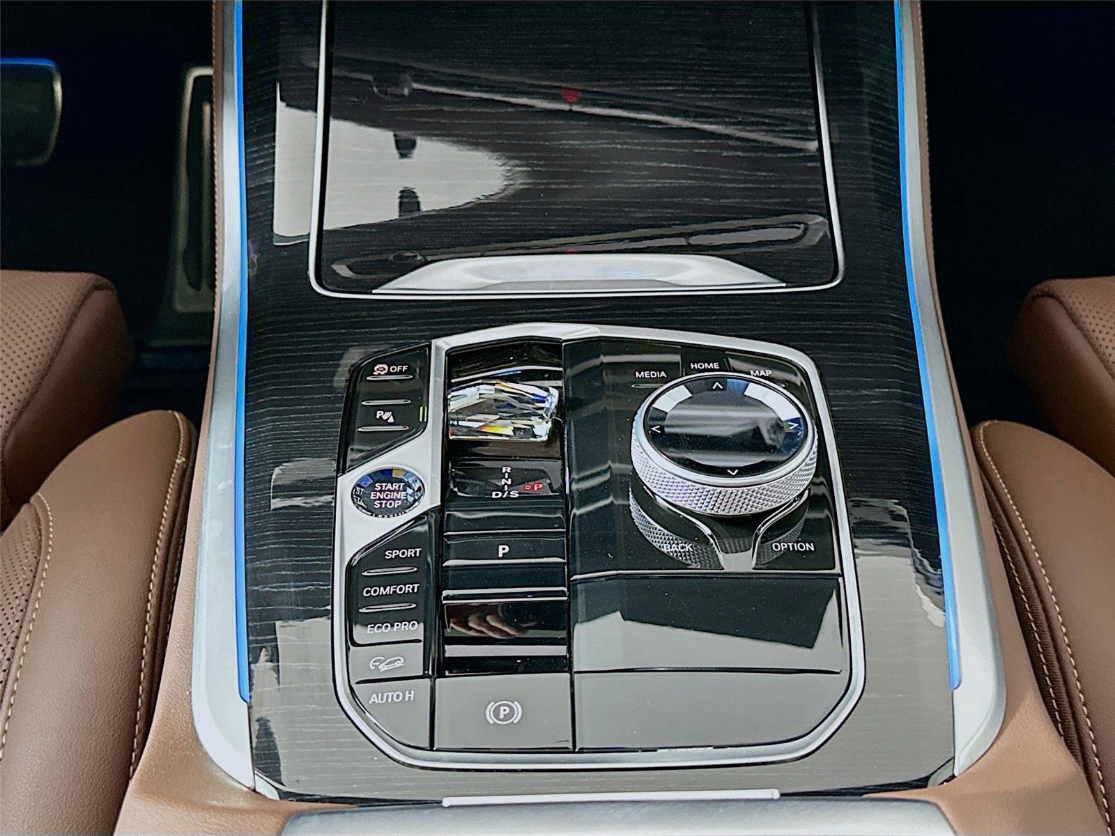 Certified 2024 BMW X5 M60i w/ Executive Package image 17