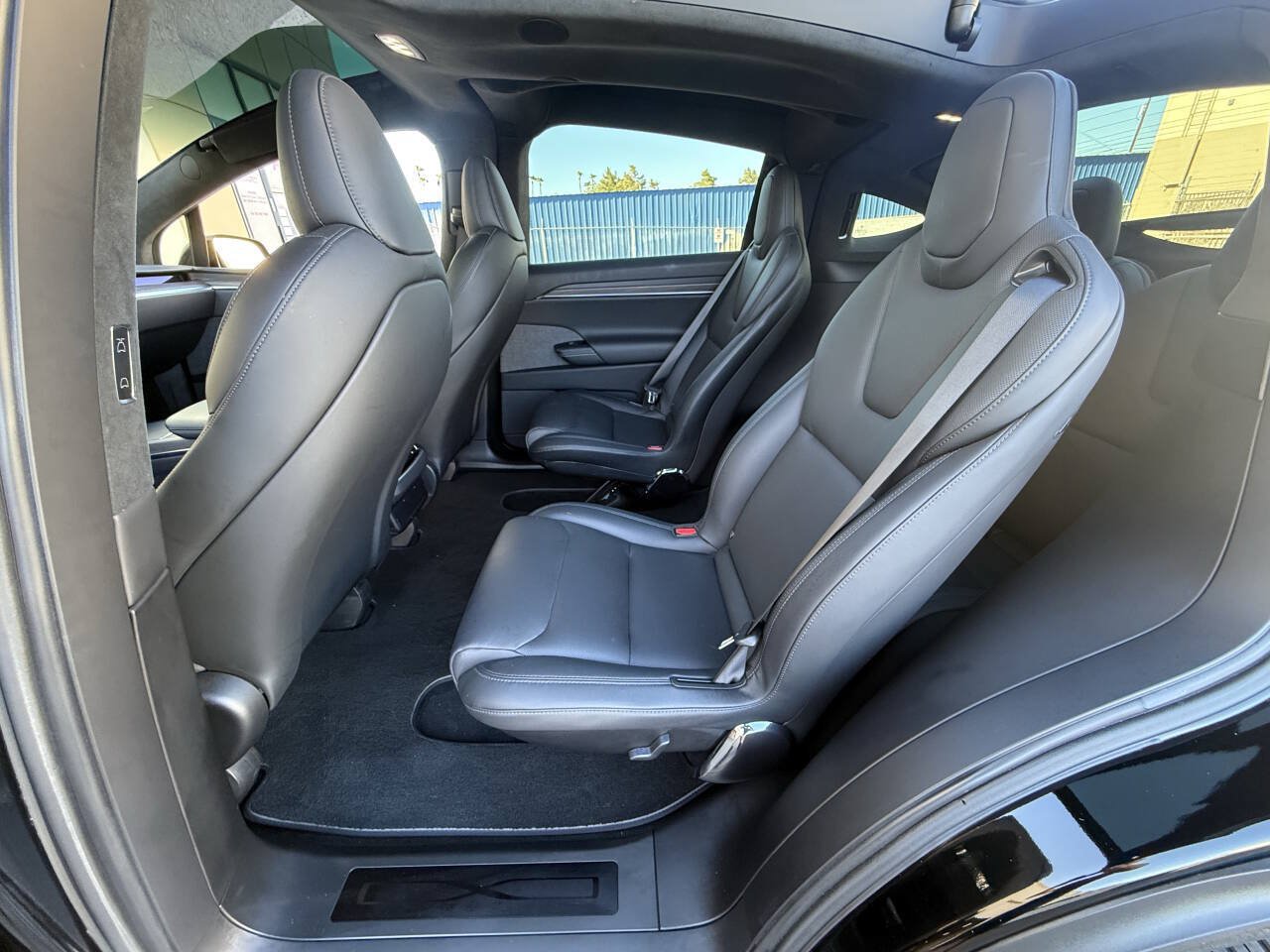 Used 2023 Tesla Model X AWD/4WD image 24