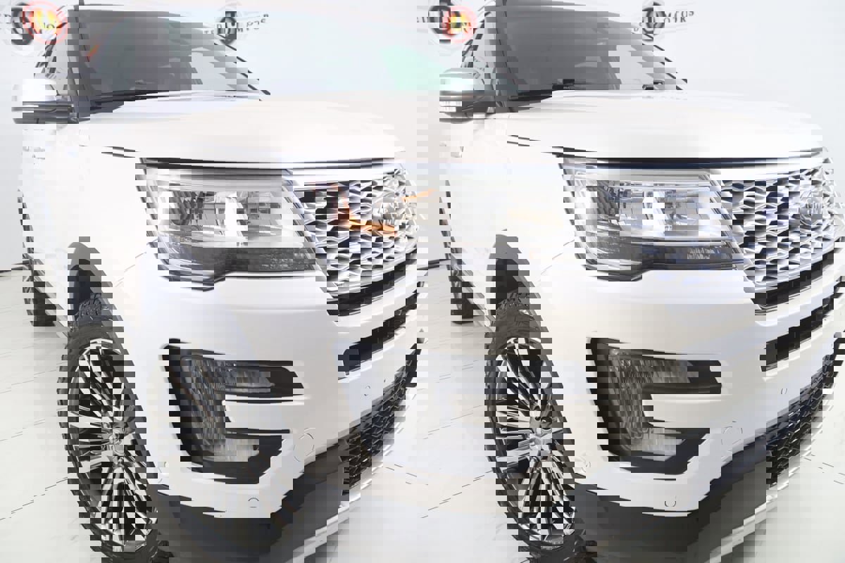 Used 2016 Ford Explorer Platinum image 19