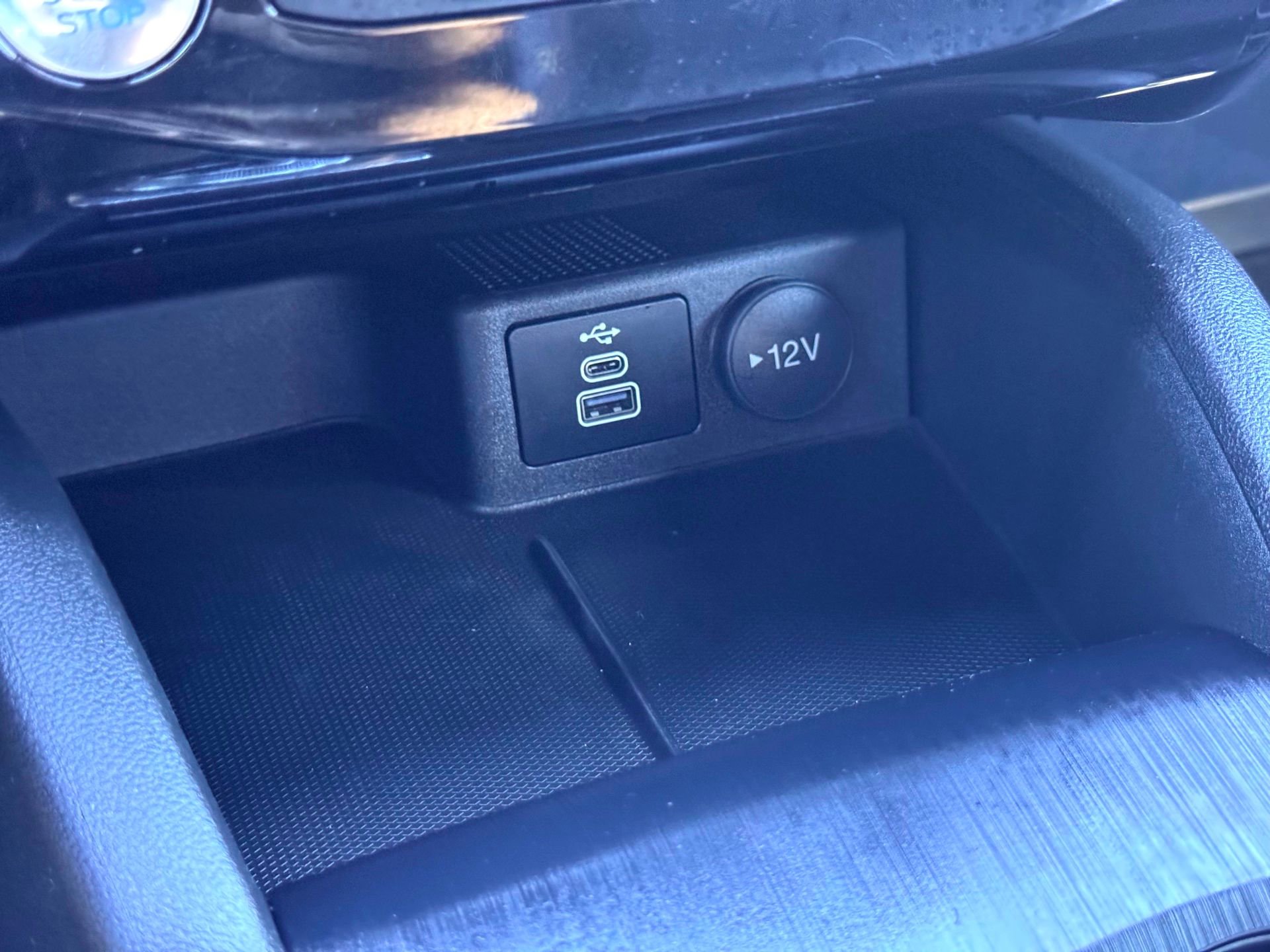 Used 2025 Ford Escape ST-Line w/ Tech Pack #1 image 26