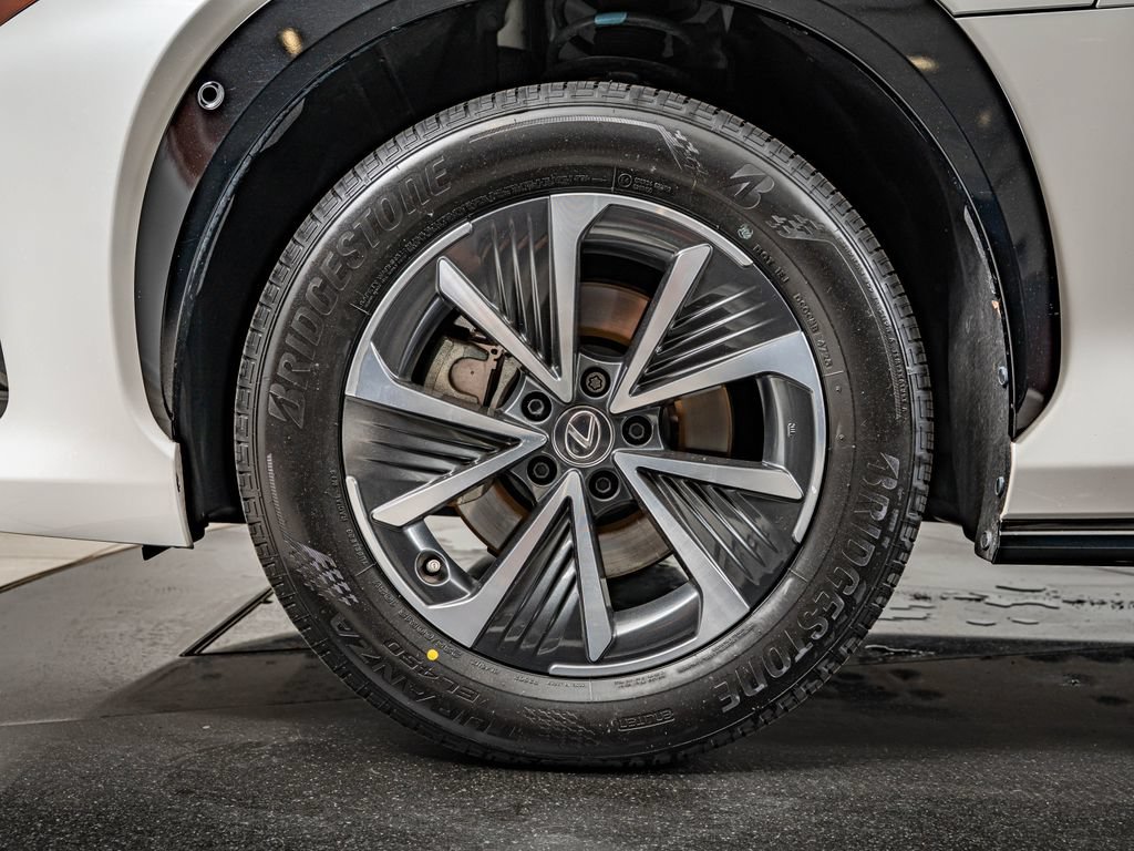 Certified 2024 Lexus RZ 300e Premium w/ Technology Package FWD image 10