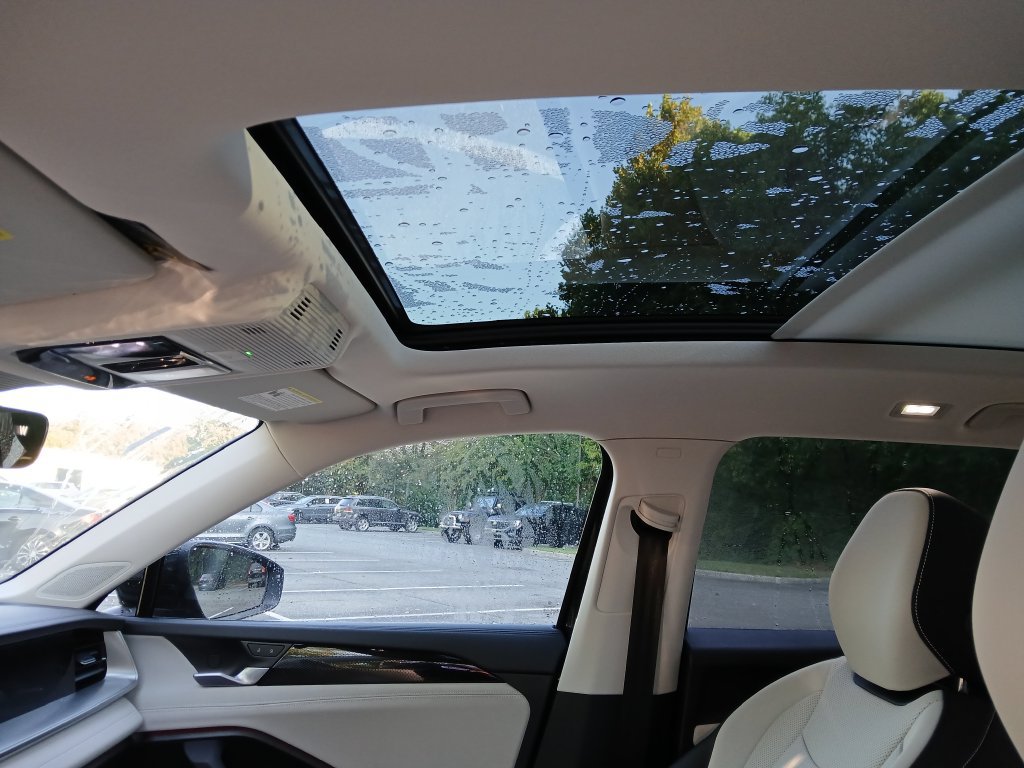 New 2026 Volkswagen Tiguan SE FWD image 20