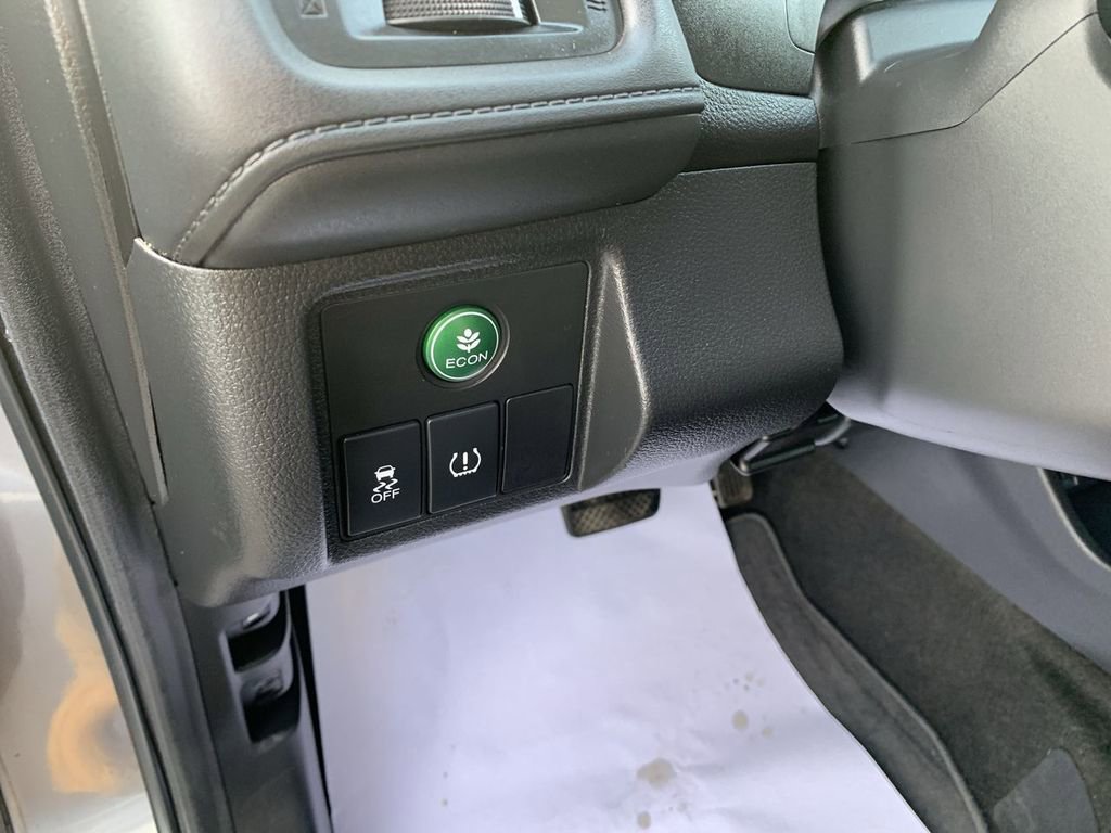 Used 2016 Honda HR-V EX-L image 19