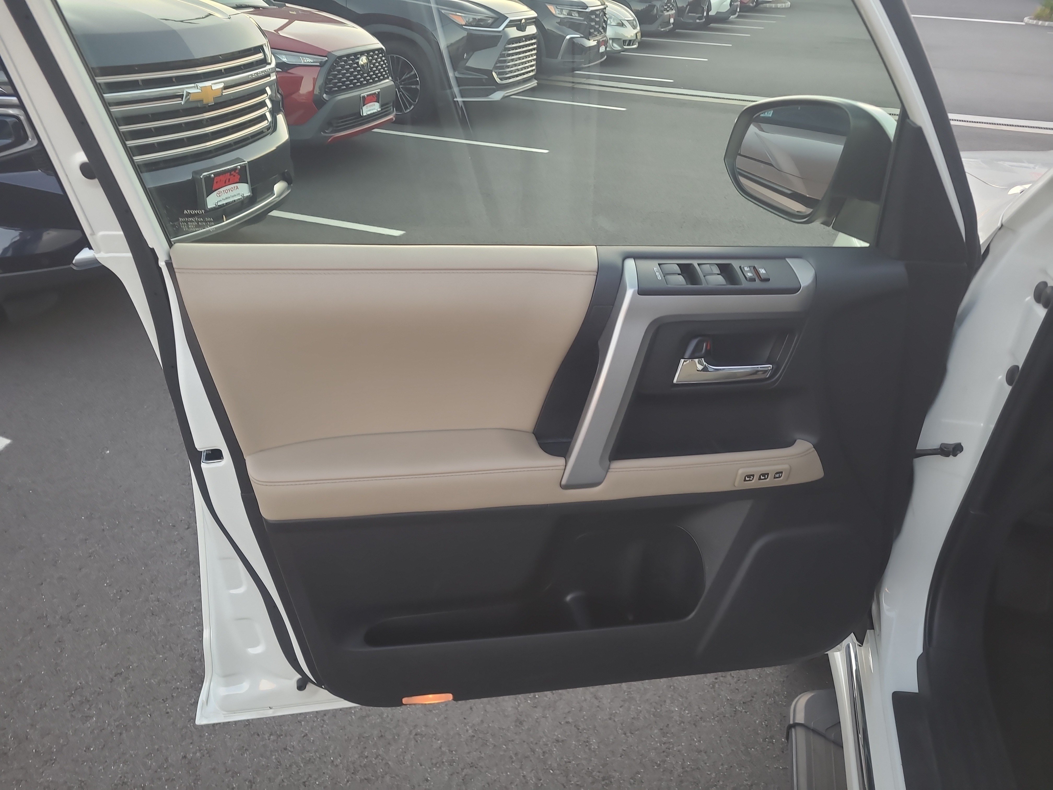 Certified 2023 Toyota 4Runner Limited AWD/4WD image 14