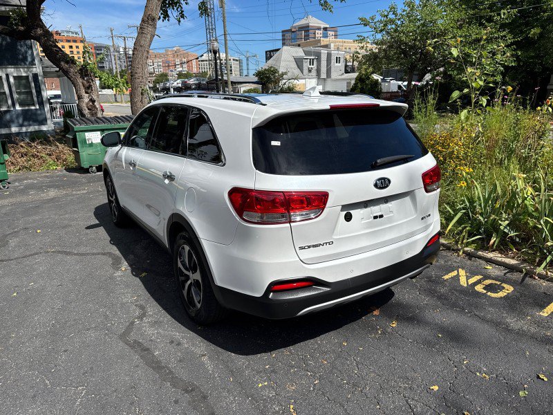 Used 2017 Kia Sorento EX w/ EX Advanced Touring Package AWD/4WD image 4