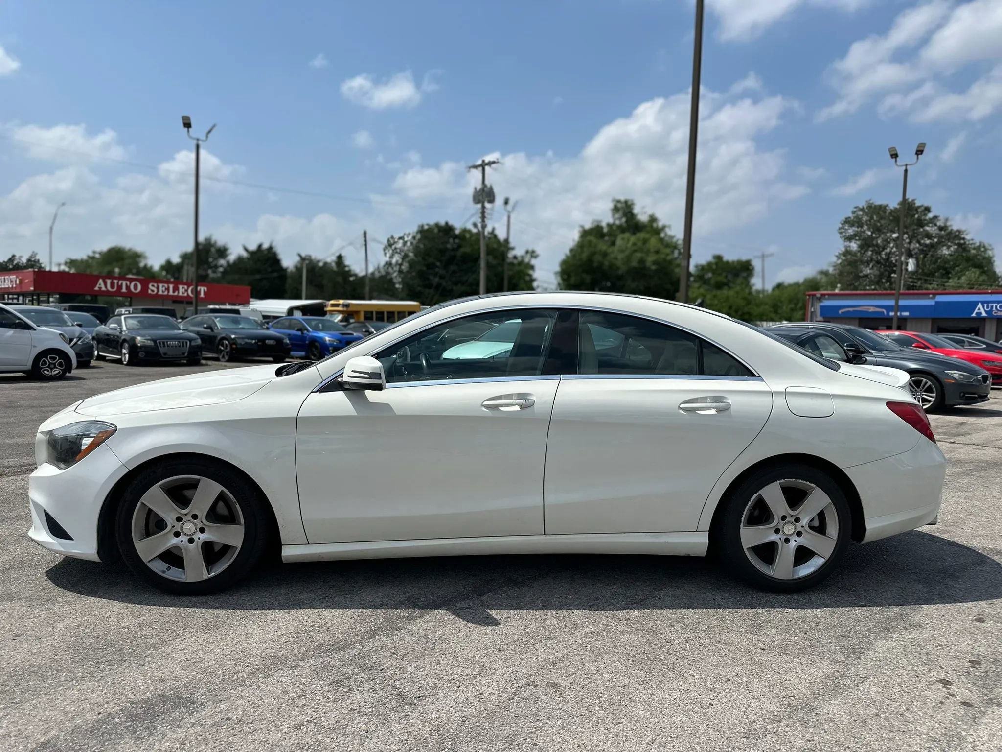Used 2016 Mercedes-Benz CLA 250 4MATIC image 9