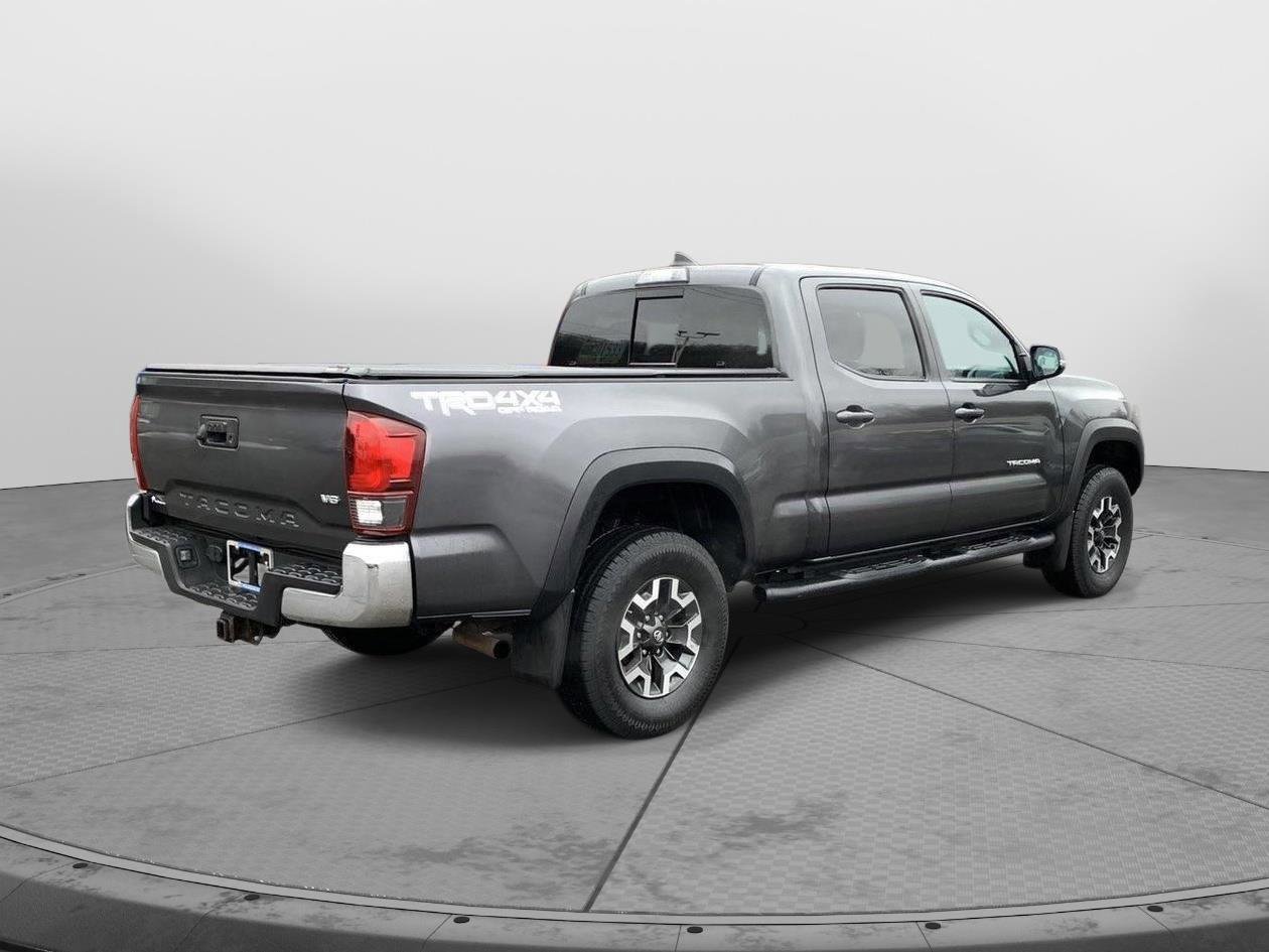 Used 2019 Toyota Tacoma TRD Off-Road image 3