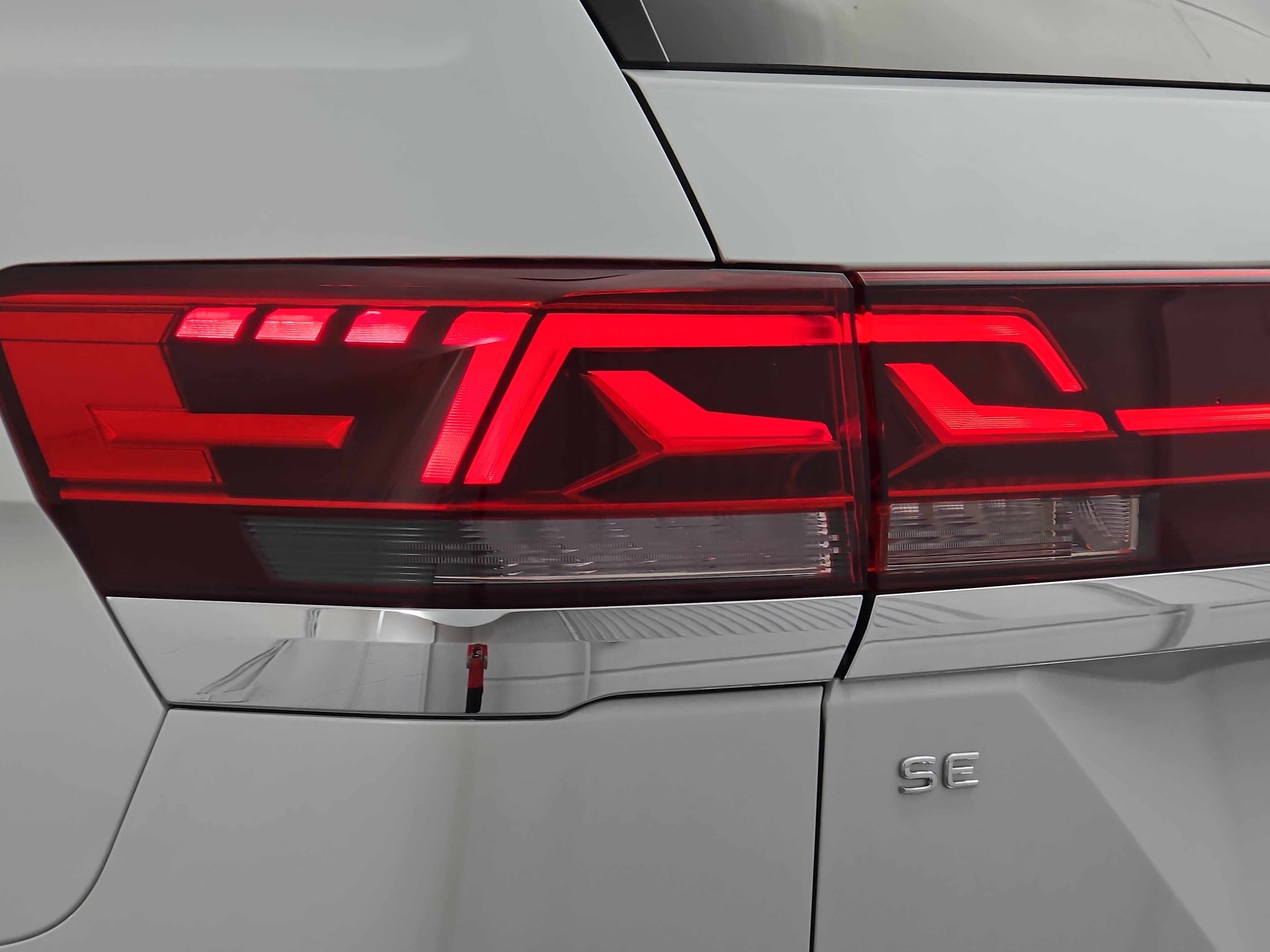 New 2026 Volkswagen Atlas SE AWD/4WD image 36