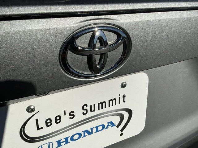 Used 2024 Toyota RAV4 LE image 5