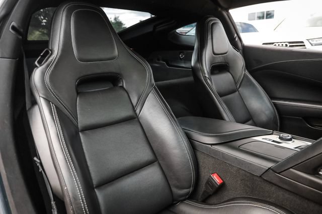 Used 2019 Chevrolet Corvette Stingray Coupe w/ 1LT RWD image 70
