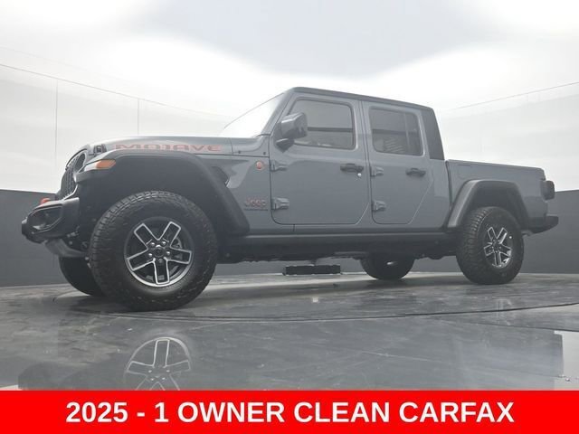 Used 2025 Jeep Gladiator Mojave w/ Convenience Group image 30