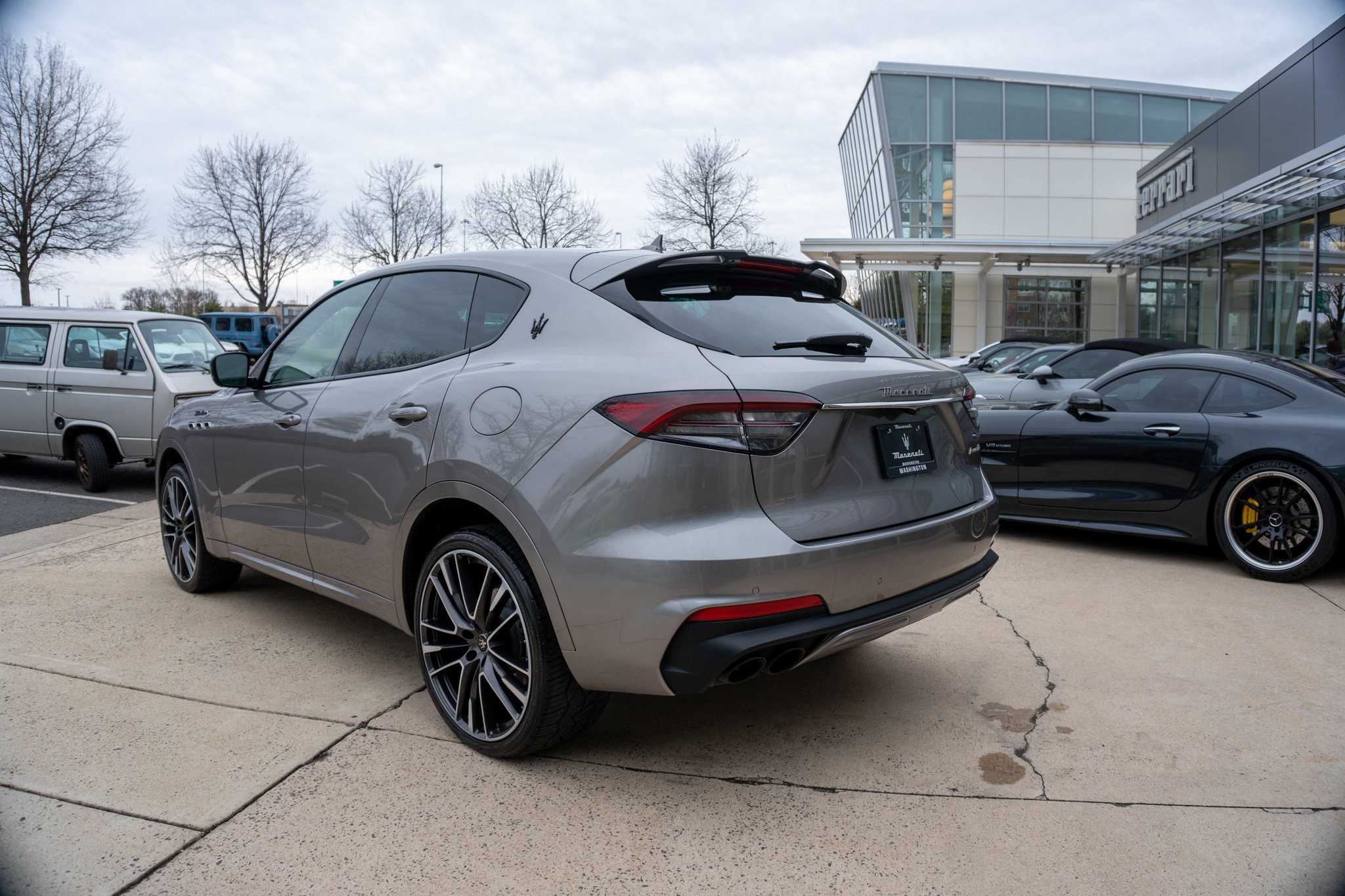 Used 2022 Maserati Levante Modena S image 3