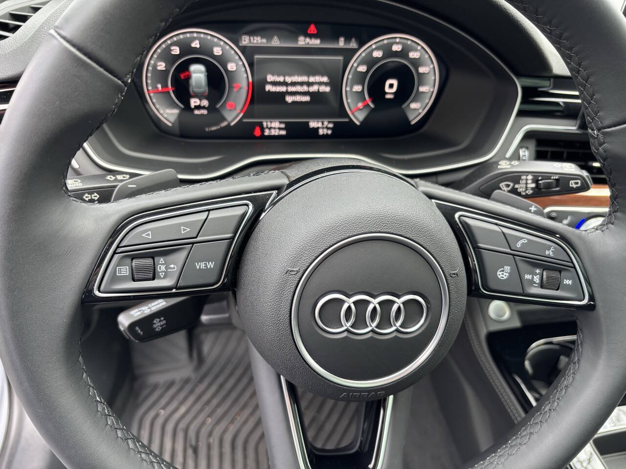 Used 2022 Audi A4 2.0T allroad Premium Plus AWD/4WD image 31