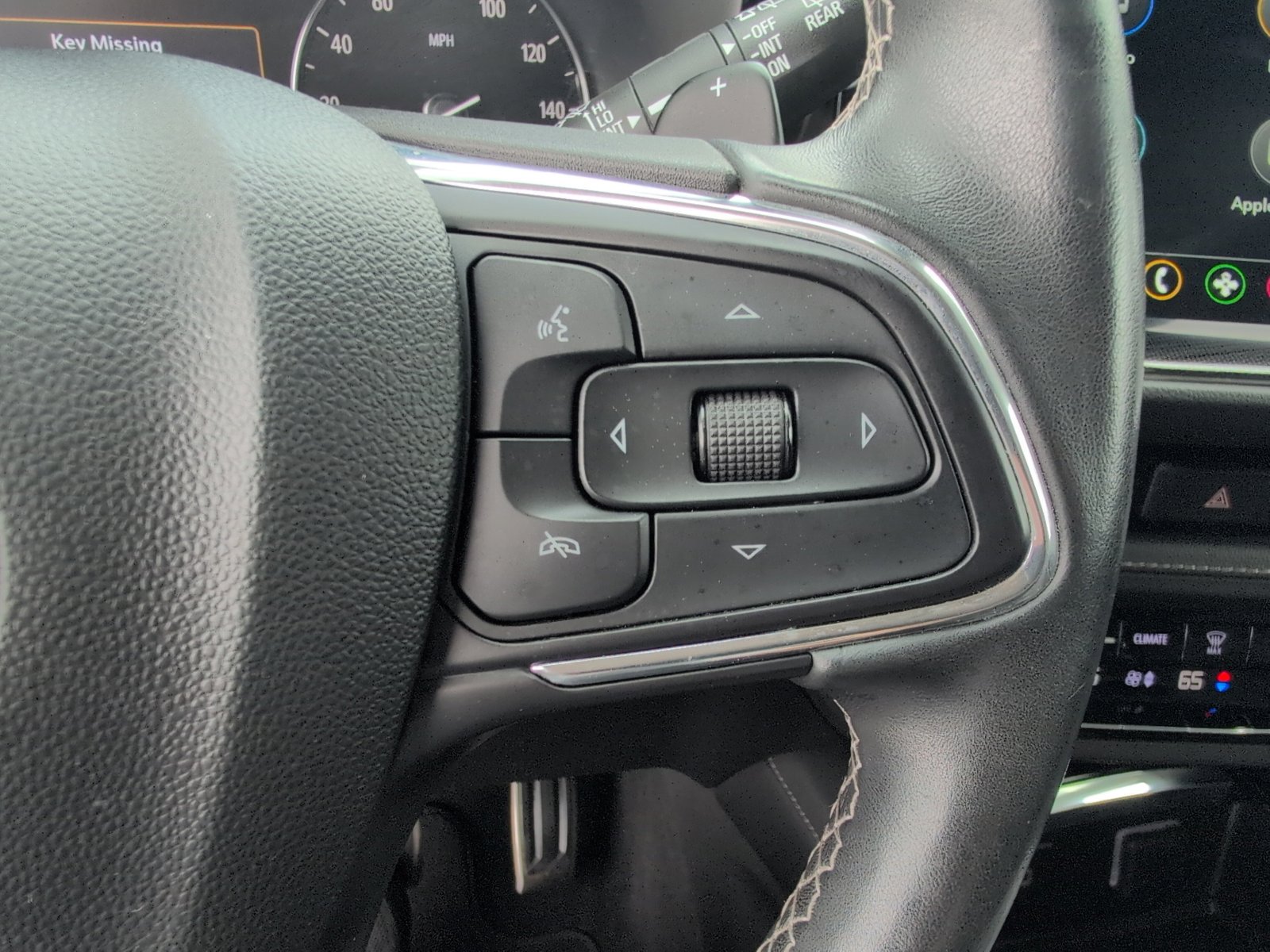 Used 2023 Buick Envision Preferred image 21