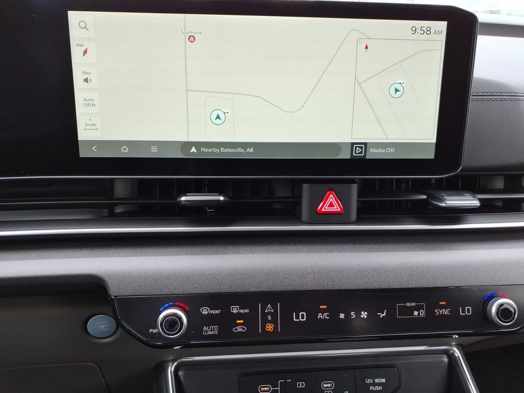New 2026 Kia Carnival EX FWD image 18