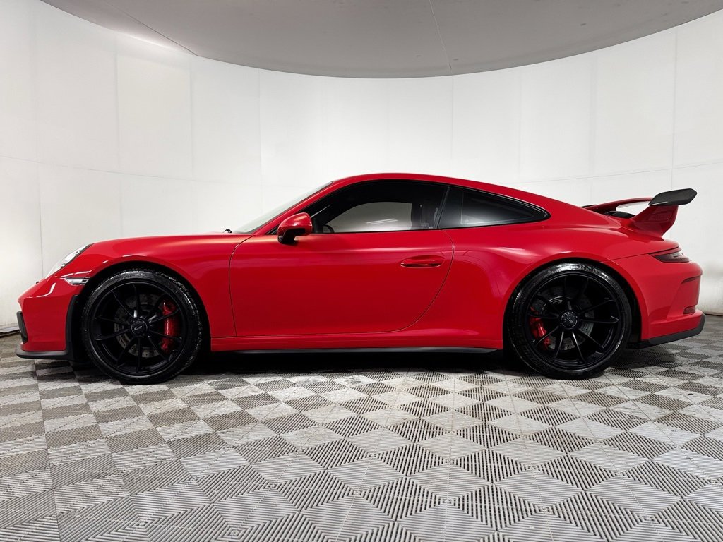 Used 2018 Porsche 911 GT3 image 3