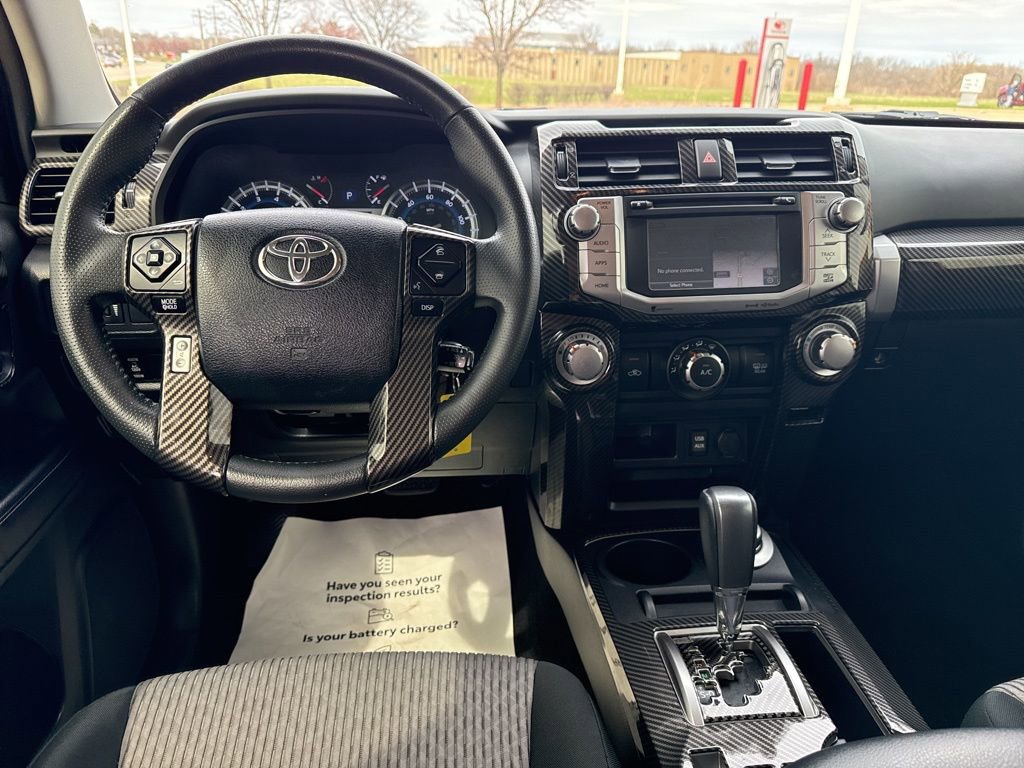 Used 2018 Toyota 4Runner SR5 image 10