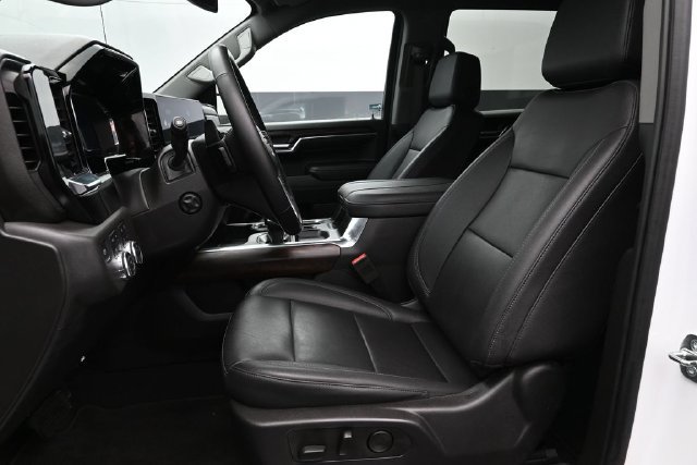 Certified 2023 GMC Sierra 1500 SLT w/ SLT Premium Plus Package AWD/4WD image 10
