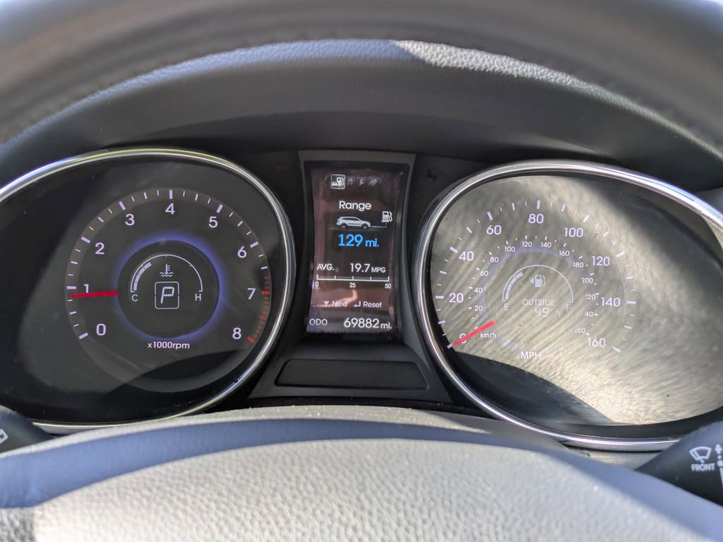 Used 2015 Hyundai Santa Fe GLS w/ Option Group 02 FWD image 17