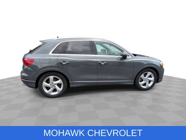 Used 2020 Audi Q3 2.0T Premium w/ Convenience Package AWD/4WD image 9