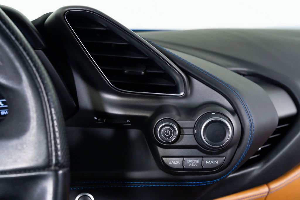 Used 2018 Ferrari 488 GTB image 29