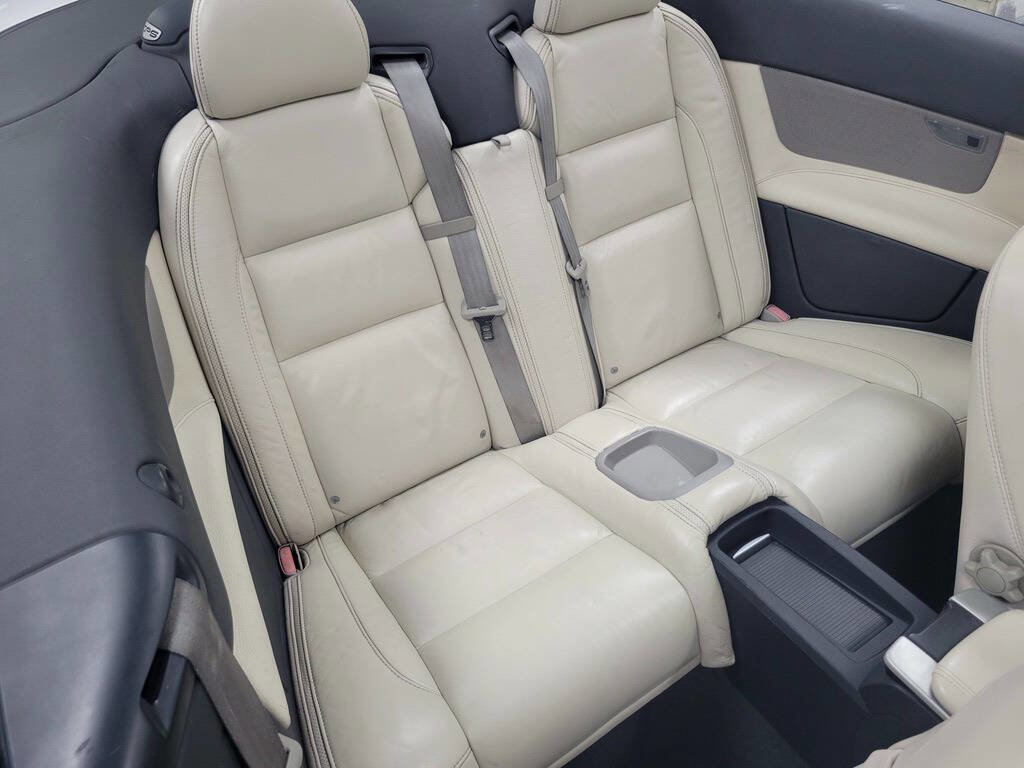 Used 2013 Volvo C70 T5 image 24