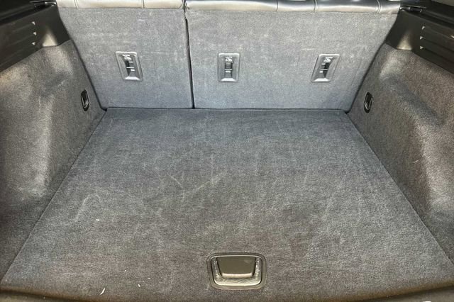 Certified 2024 Cadillac XT4 Premium Luxury image 15