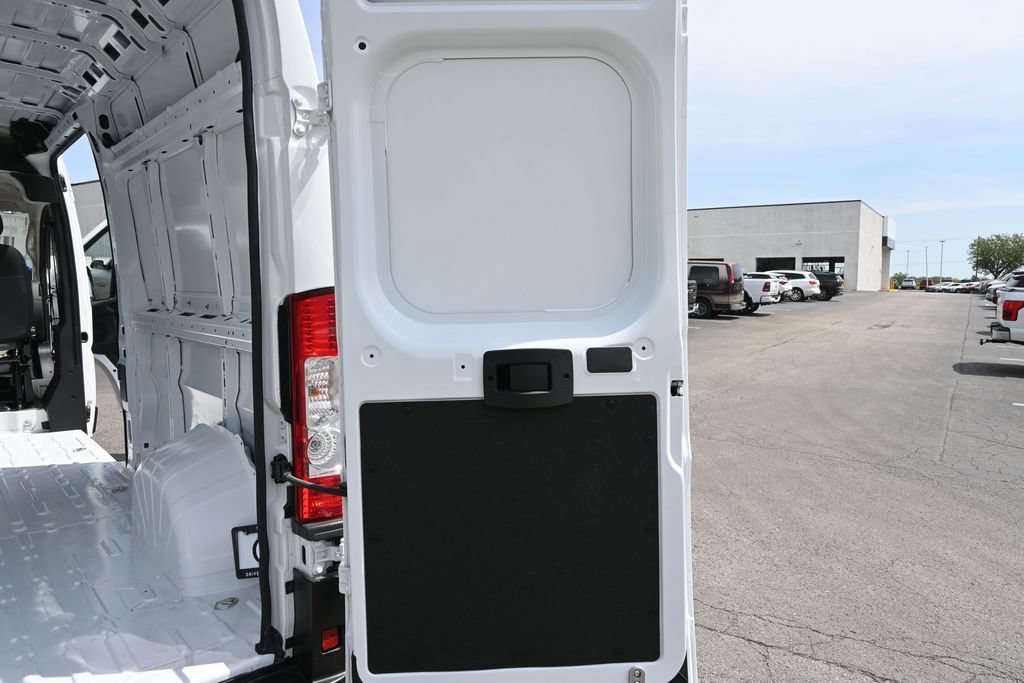 New 2026 RAM ProMaster 2500 FWD image 21