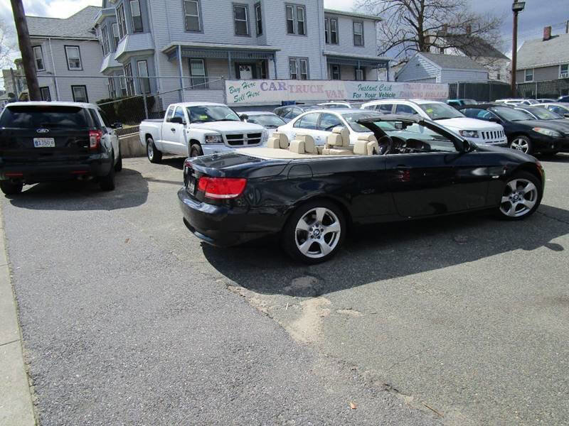 Used 2009 BMW 328i Convertible image 25