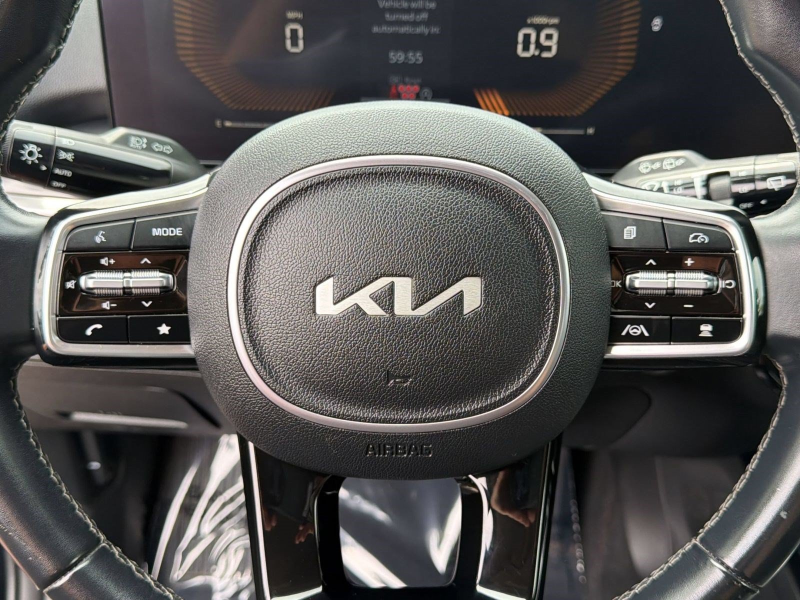 Used 2024 Kia Sorento S AWD/4WD image 29