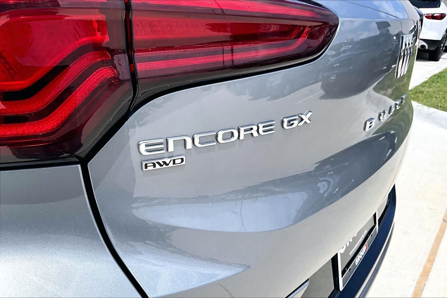 Used 2024 Buick Encore GX Sport Touring AWD/4WD image 30