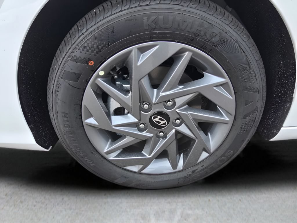 New 2026 Hyundai Elantra Hybrid FWD image 9