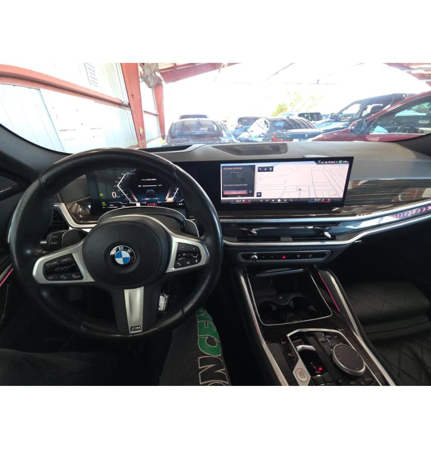 Used 2025 BMW X6 xDrive40i image 10