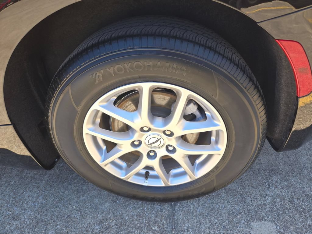 Used 2025 Chrysler Pacifica Select FWD image 24