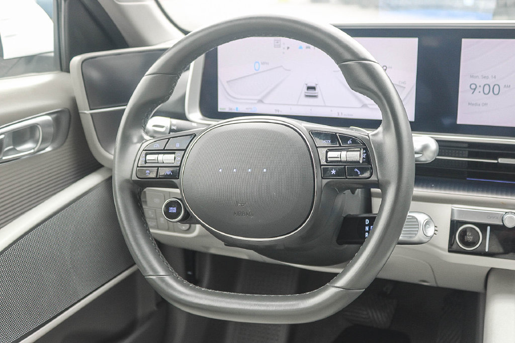 Used 2023 Hyundai Ioniq 6 SEL RWD image 18