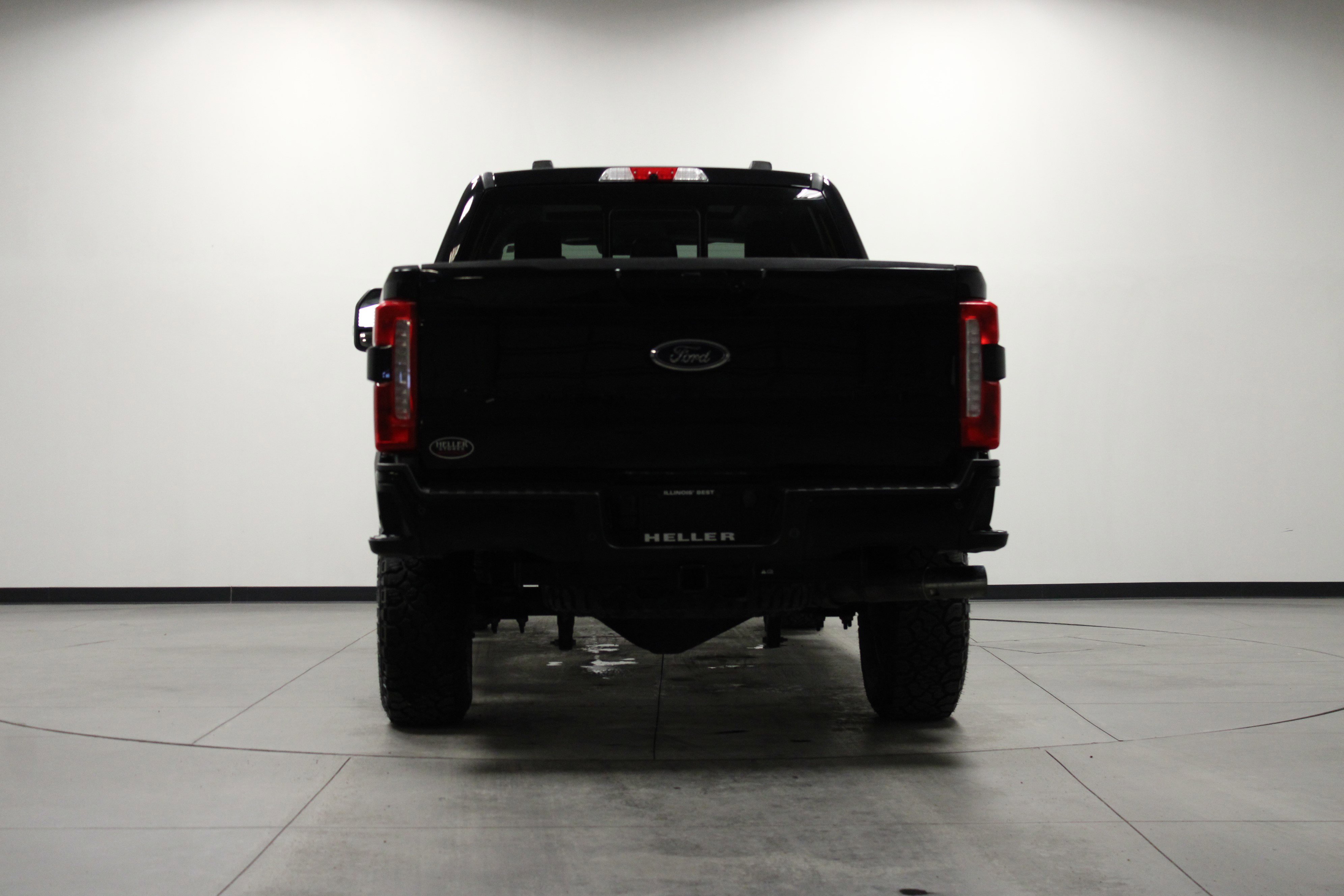 Used 2023 Ford F250 Lariat w/ Lariat Ultimate Package image 5