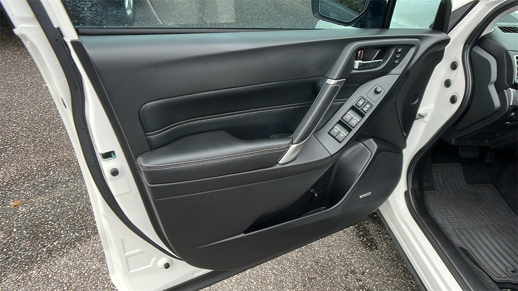 Used 2018 Subaru Forester 2.5i Touring w/ Popular Package #2 image 11