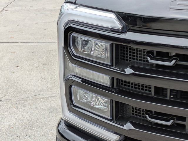 Certified 2024 Ford F250 Lariat w/ Black Appearance Package image 14