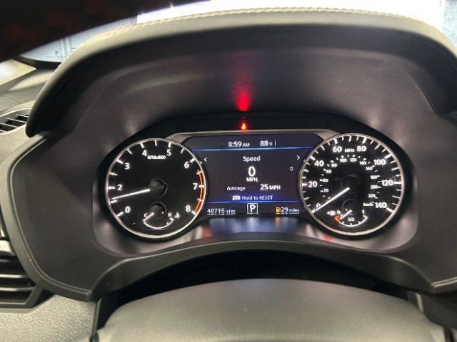 Used 2023 Nissan Altima 2.5 SR w/ SR Premium Package FWD image 15