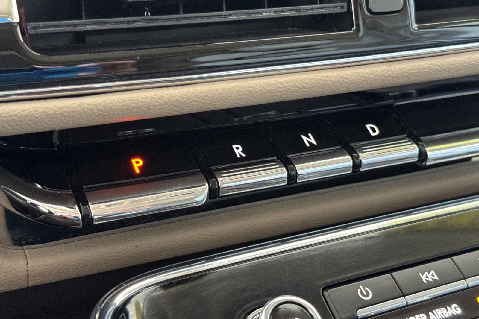 Used 2022 Lincoln Navigator Reserve AWD/4WD image 22